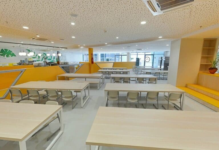 Ambiente escolar feito por metadil